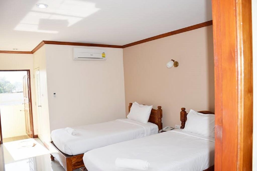 Np Residence ナコンパノム 部屋 写真