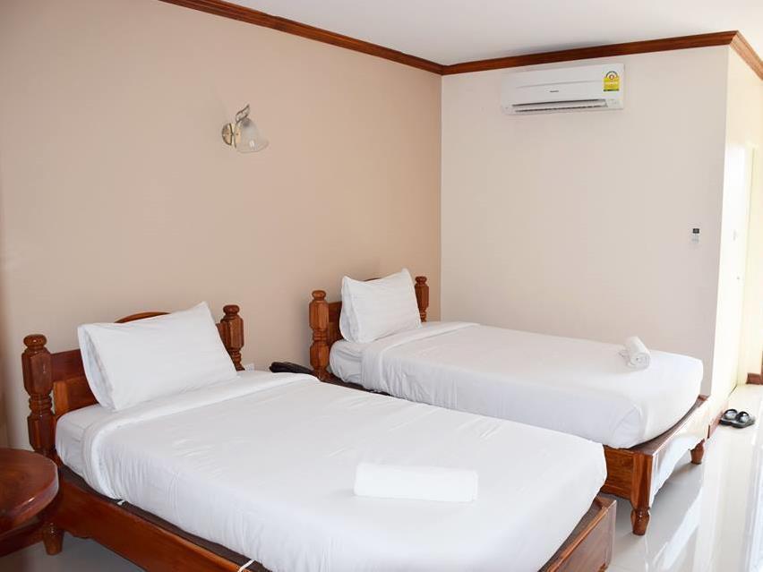 Np Residence ナコンパノム エクステリア 写真