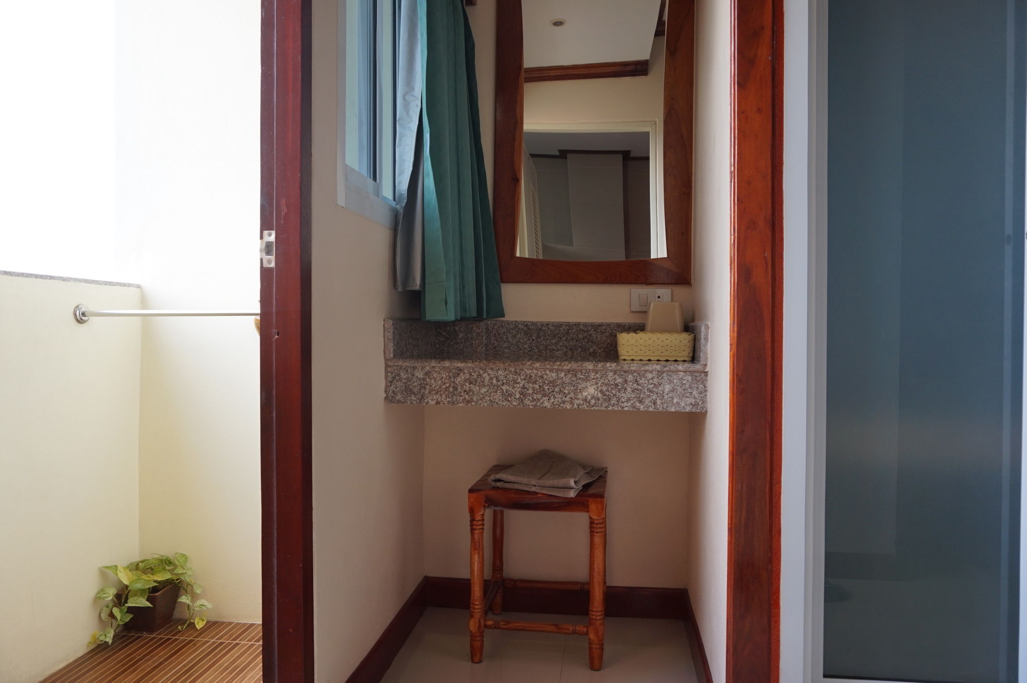 Np Residence ナコンパノム エクステリア 写真