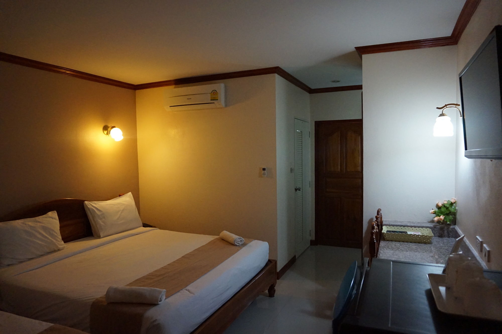Np Residence ナコンパノム エクステリア 写真